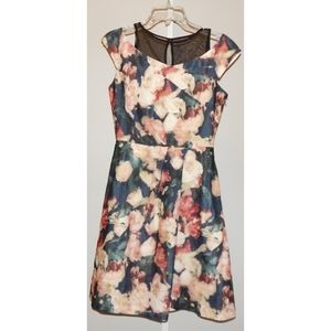 Reiss Dress - Sample Size - POCKETS!!!!